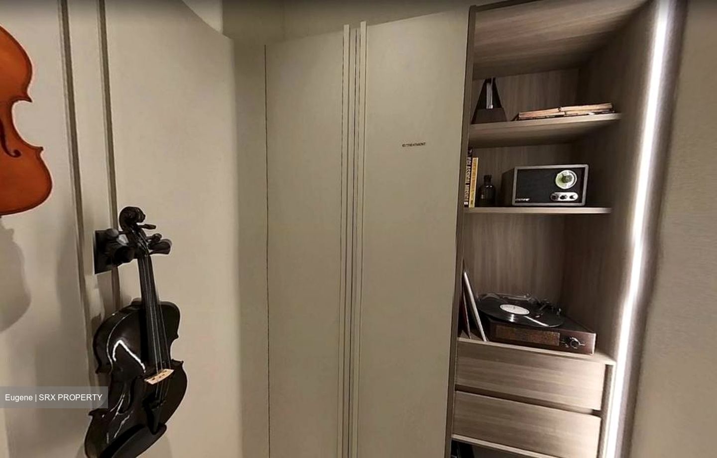 Francis Thomas Drive (D13), Condominium #512698751